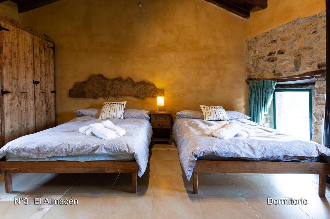 El Valle Perdido Casas Rurales Revelillas Exterior foto