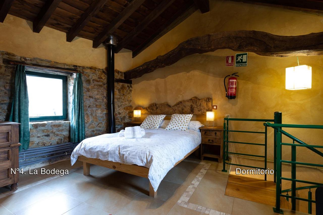 El Valle Perdido Casas Rurales Revelillas Exterior foto