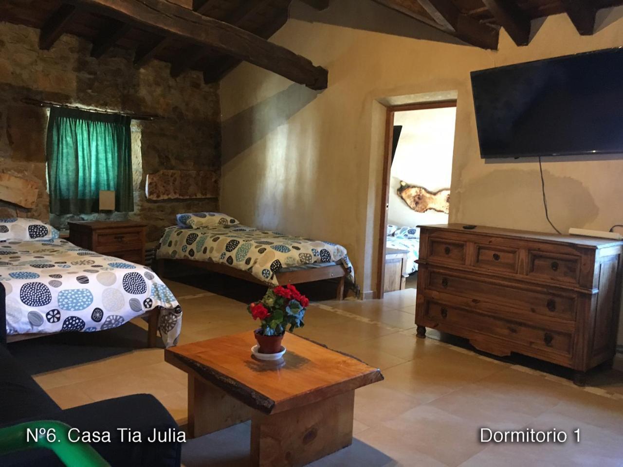 El Valle Perdido Casas Rurales Revelillas Exterior foto