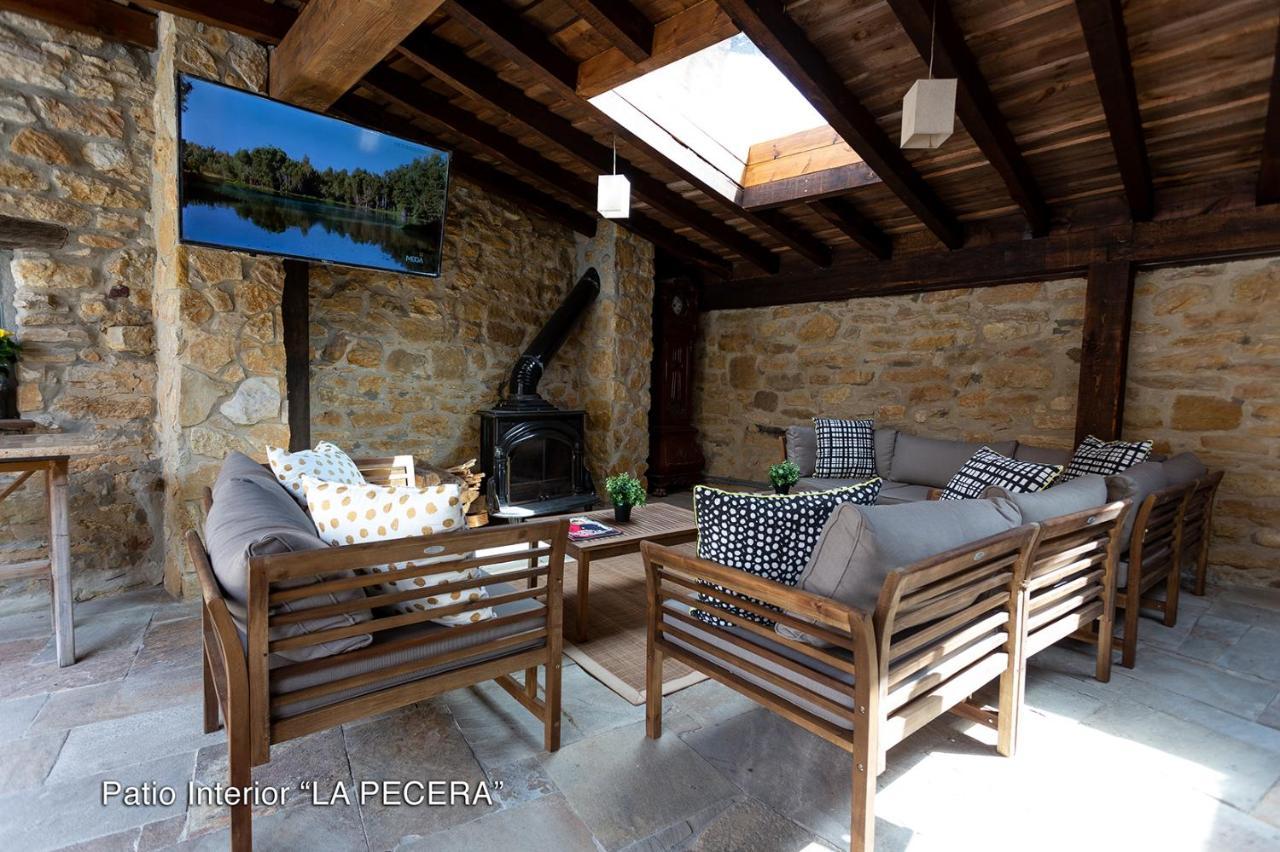 El Valle Perdido Casas Rurales Revelillas Exterior foto