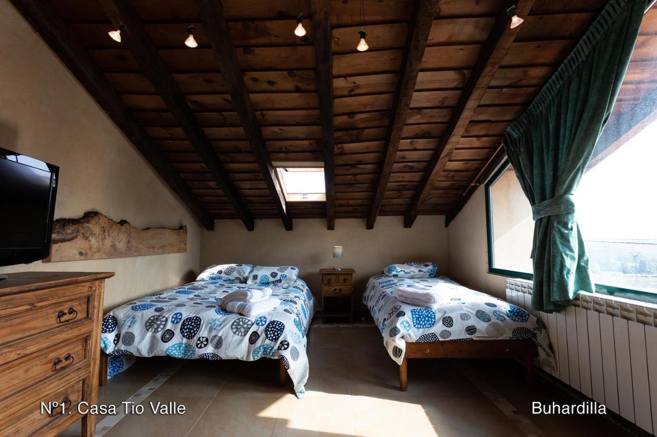 El Valle Perdido Casas Rurales Revelillas Exterior foto