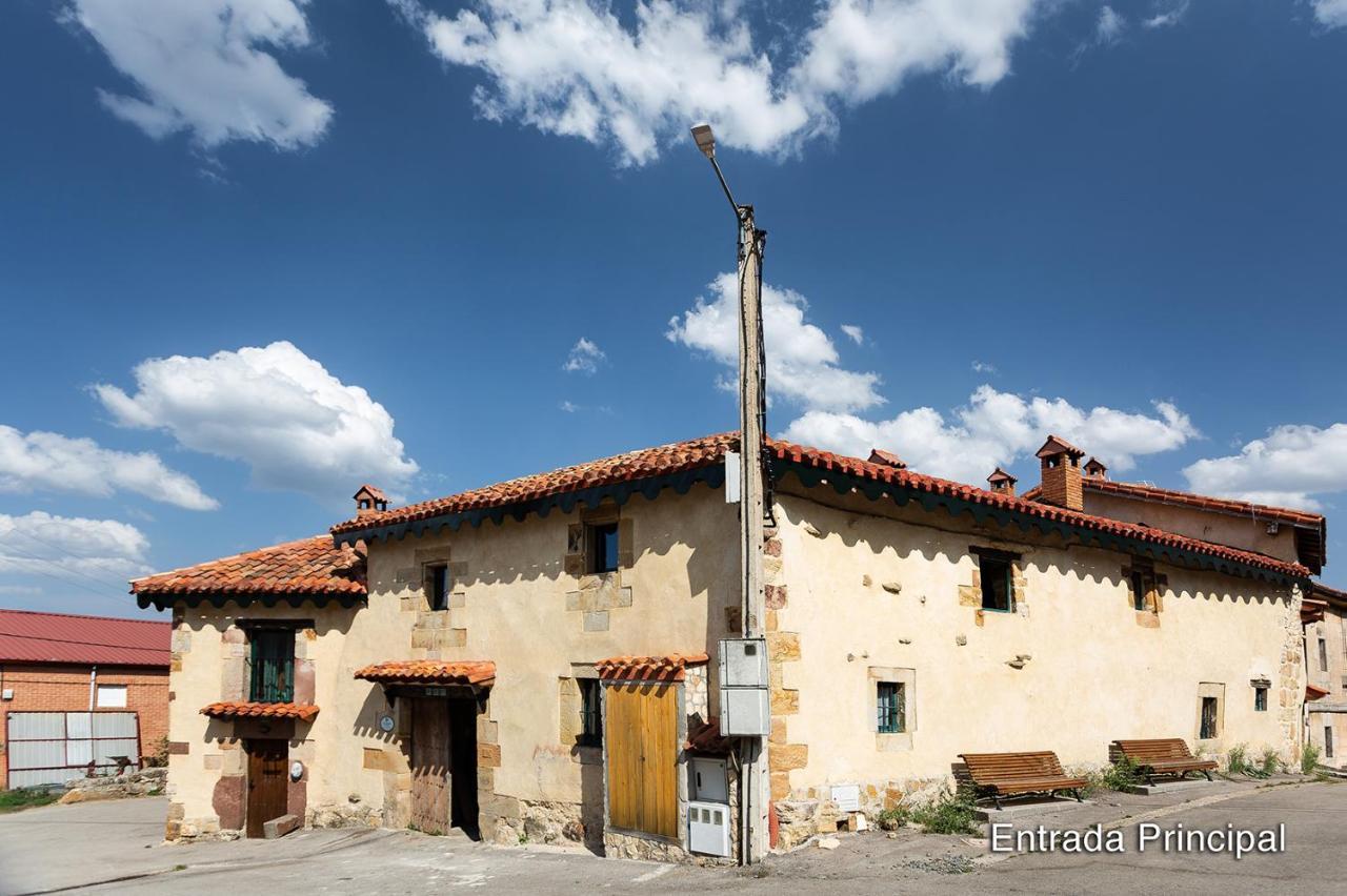 El Valle Perdido Casas Rurales Revelillas Exterior foto